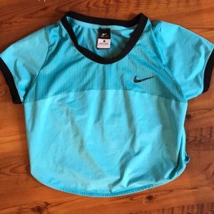 Nike cropped dry fit